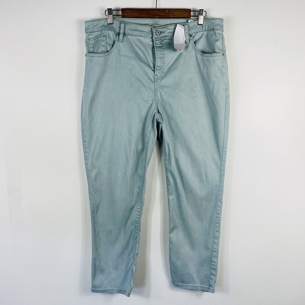 Chico's Size XL 16 3 Petite So Slimming Super Soft Girlfriend Ankle Pants Green